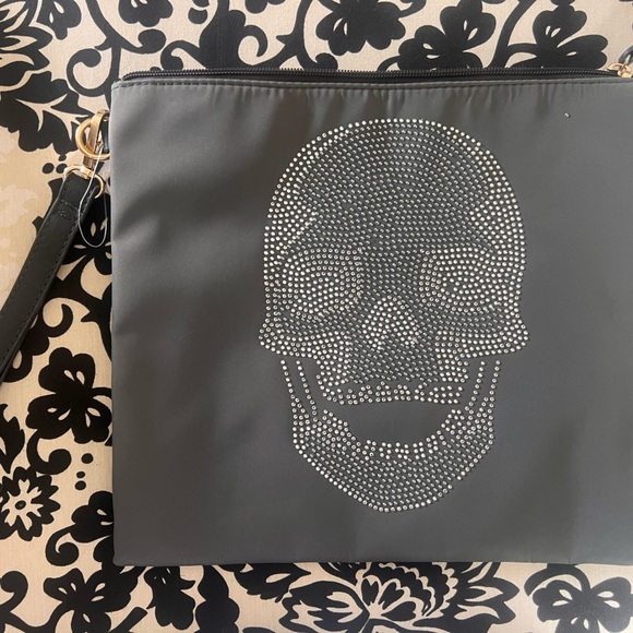 Ah! adorned Vegan Gray Nylon clutch with wrist strap & beaded skull detailing - Picture 2 of 3